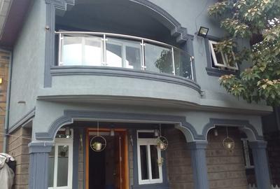 4 Bed House with En Suite in Karen - 2