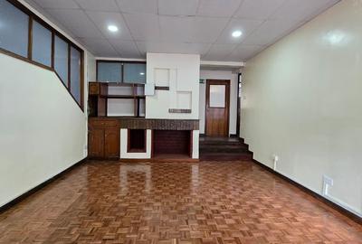 5 Bed House with En Suite at Ring Road