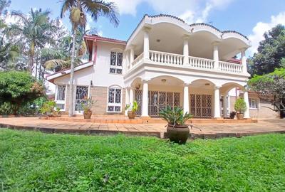4 Bed House with En Suite in Gigiri