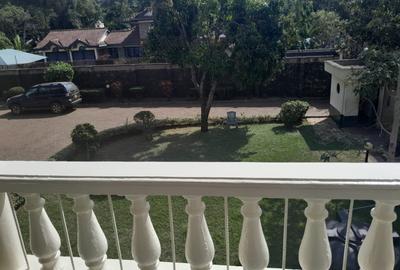 5 Bed House with En Suite at Faith Drive - 2