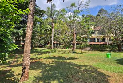 4 Bed Townhouse with En Suite in Kyuna