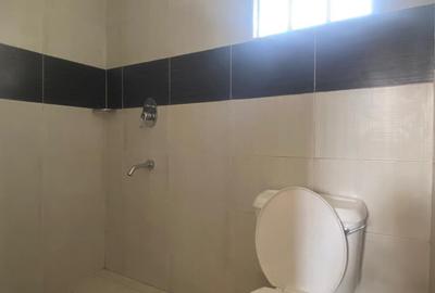 2 Bed Apartment with En Suite at Plainsview - 3