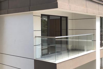 2 Bed Apartment at Riverside - 2