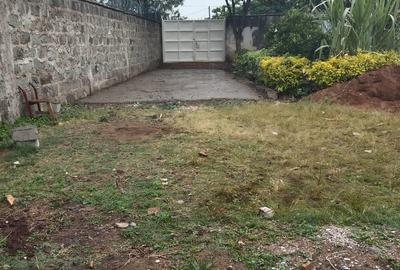 4 Bed House with Garden in Donholm
