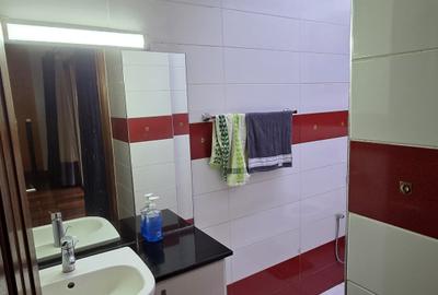 Serviced 3 Bed Apartment with En Suite at Parklands