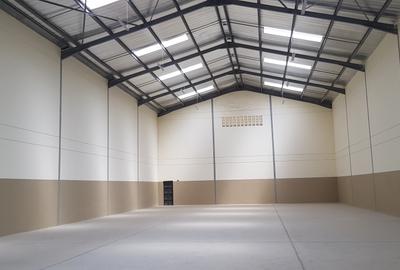 6,000 ft² Warehouse with Service Charge Included at Mombasa Road - 2
