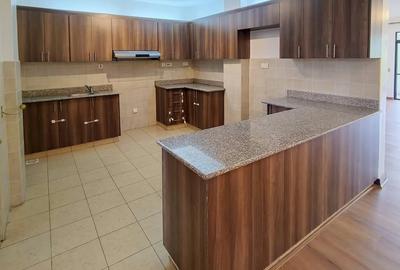 4 Bed Apartment with En Suite at Githunguri Road - 4