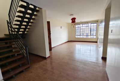 3 Bed Apartment with En Suite in Riverside