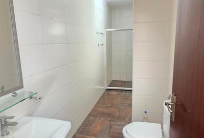 4 Bed Apartment with En Suite at General Mathenge - 4