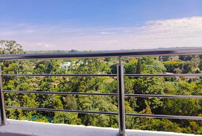 4 Bed Apartment with En Suite at Parklands