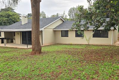 4 Bed House with En Suite at Loresho Crescent - 4