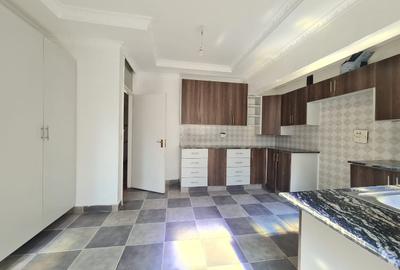 4 Bed House with En Suite at Loresho