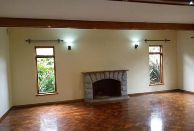 5 Bed House with En Suite in Karen