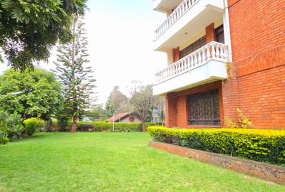 2 Bed Apartment with En Suite at Riverside