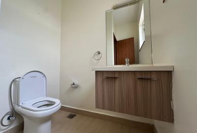 Serviced 3 Bed Apartment with En Suite at Lavington