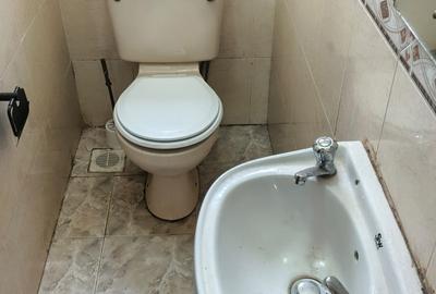 5 Bed House with En Suite in Karen - 3