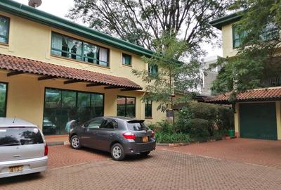 4 Bed Townhouse with En Suite at Westlands