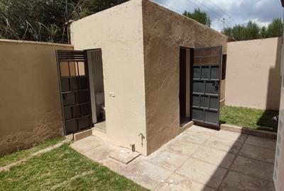 4 Bed House with En Suite in Syokimau