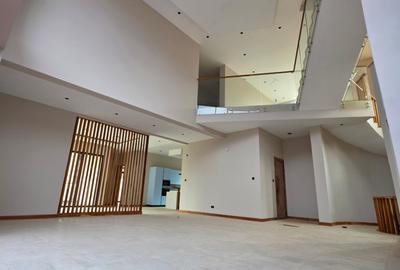 4 Bed Villa with En Suite in Loresho - 4