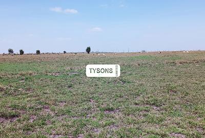 Land in Isinya - 2