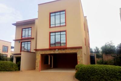 4 Bed Villa with En Suite at Kiambu Road