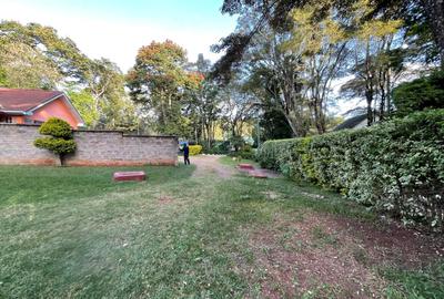 3 Bed House with En Suite in Karen - 2