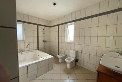 Serviced 2 Bed Apartment with En Suite in Shanzu - 3