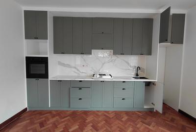 4 Bed House with En Suite in Runda - 4