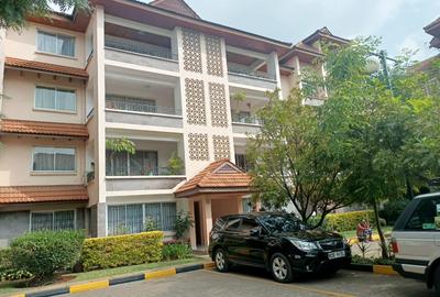 4 Bed Apartment with Swimming Pool in Kilimani - 3