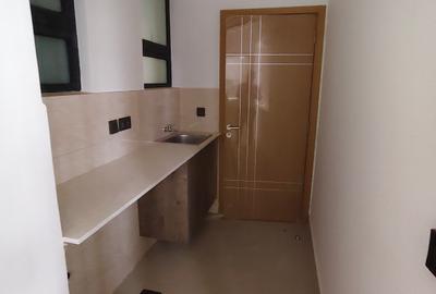 3 Bed Apartment with En Suite in Brookside - 3