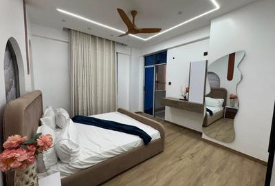 Serviced 3 Bed Apartment with En Suite at Tudor - 3