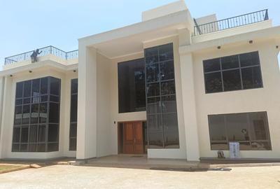 6 Bed Townhouse with En Suite at Kibagare - 2