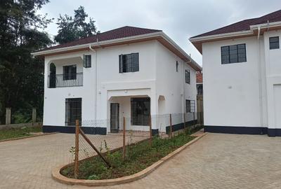 4 Bed Townhouse with En Suite at Muthaiga North - 3