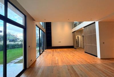 4 Bed Townhouse with En Suite in Runda - 4