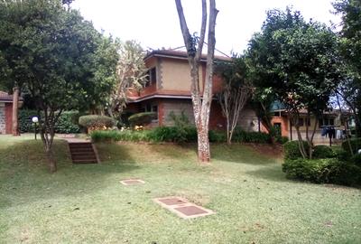 4 Bed House with En Suite at New Kitisuru