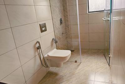 3 Bed Apartment with Gym at Parklands