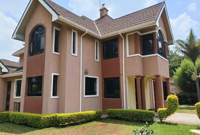 4 Bed Townhouse with En Suite at Lavington