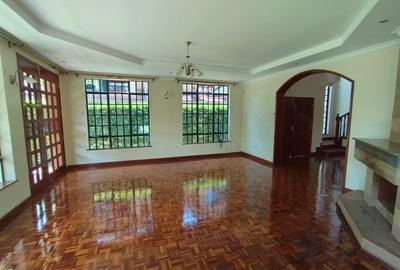 4 Bed Townhouse with En Suite at Off Convent Drive