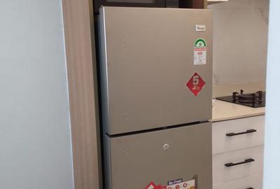 Serviced 2 Bed Apartment with En Suite at Wood Avenue - 4