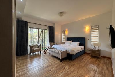 Serviced 4 Bed Apartment with En Suite in Kileleshwa - 3