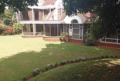 6 Bed House with En Suite in Muthaiga - 3