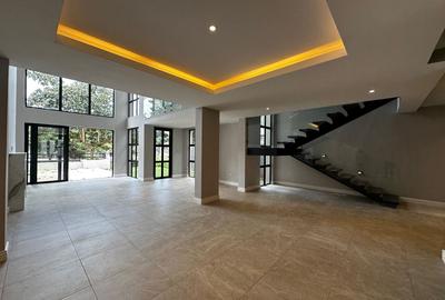 3 Bed Apartment with En Suite at Runda