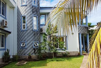 5 Bed House with En Suite at Nyali - 3