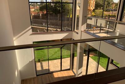 4 Bed Townhouse with En Suite at Loresho - 4