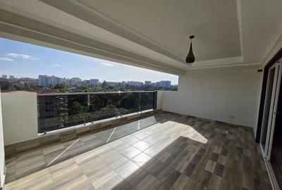 3 Bed Apartment with En Suite in Westlands Area - 2