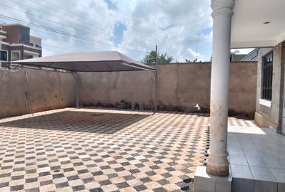 4 Bed Townhouse with En Suite at Croton Ridge - 2