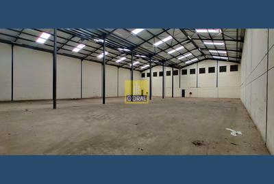 Warehouse in Industrial Area - 4