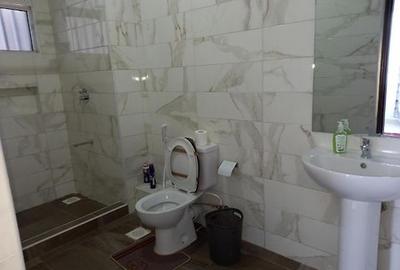 2 Bed Apartment with Borehole in Kilimani - 3
