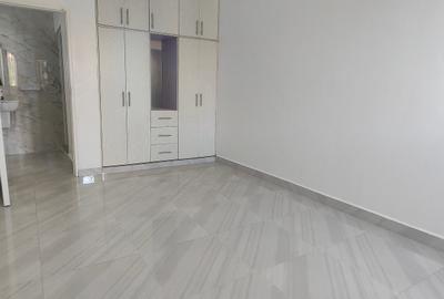 1 Bed Apartment with En Suite at Prideinn Paradise - 3