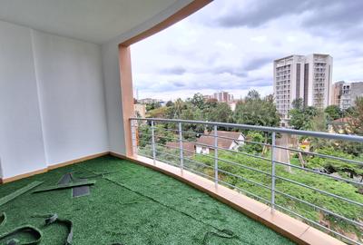 3 Bed Apartment with En Suite at Vihiga Road